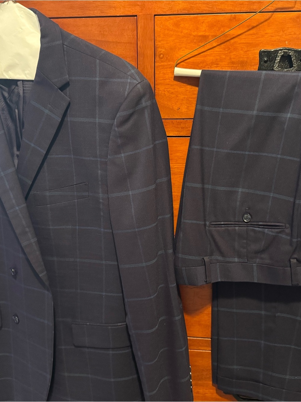 Men's Navy Windowpane Two-Piece Suit - Classic Tailored Fit